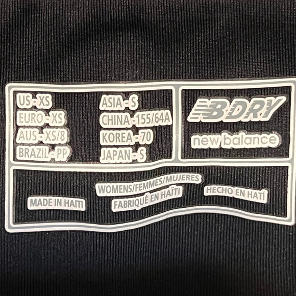 NEW BALANCE NB Dry Black Gray Athletic Leggings White Logo Left Leg Womens XS - Picture 7 of 9